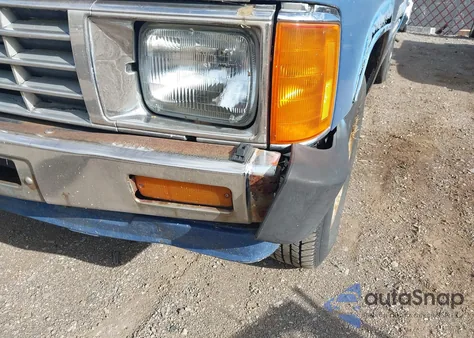 1986 Toyota Pickup 1/2 Ton Rn55 Dlx from USA, damaged, VIN JT4RN55D7G0223647